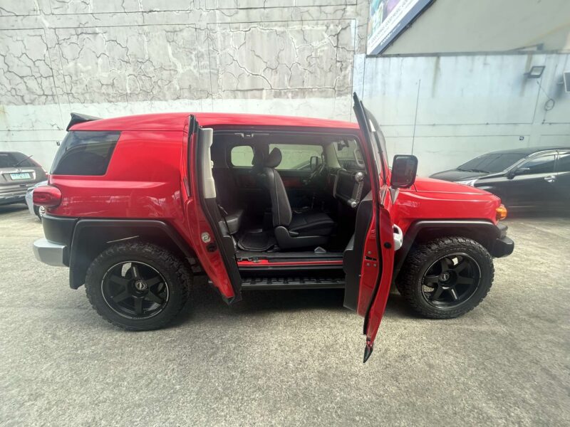 2017 TOYOTA FJ CRUISER 4.0L AUTOMATIC TRANSMISSION