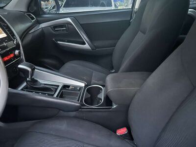 2022 MITSUBISHI MONTERO GLS 2.4L DSL AUTOMATIC TRANSMISSION