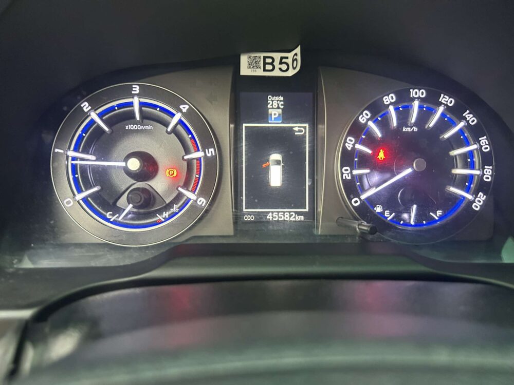 2017 TOYOTA INNOVA G AUTOMATIC TRANSMISSION