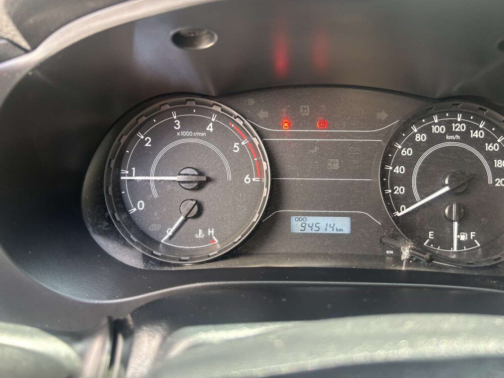 2020 TOYOTA HILUX J MANUAL TRANSMISSION