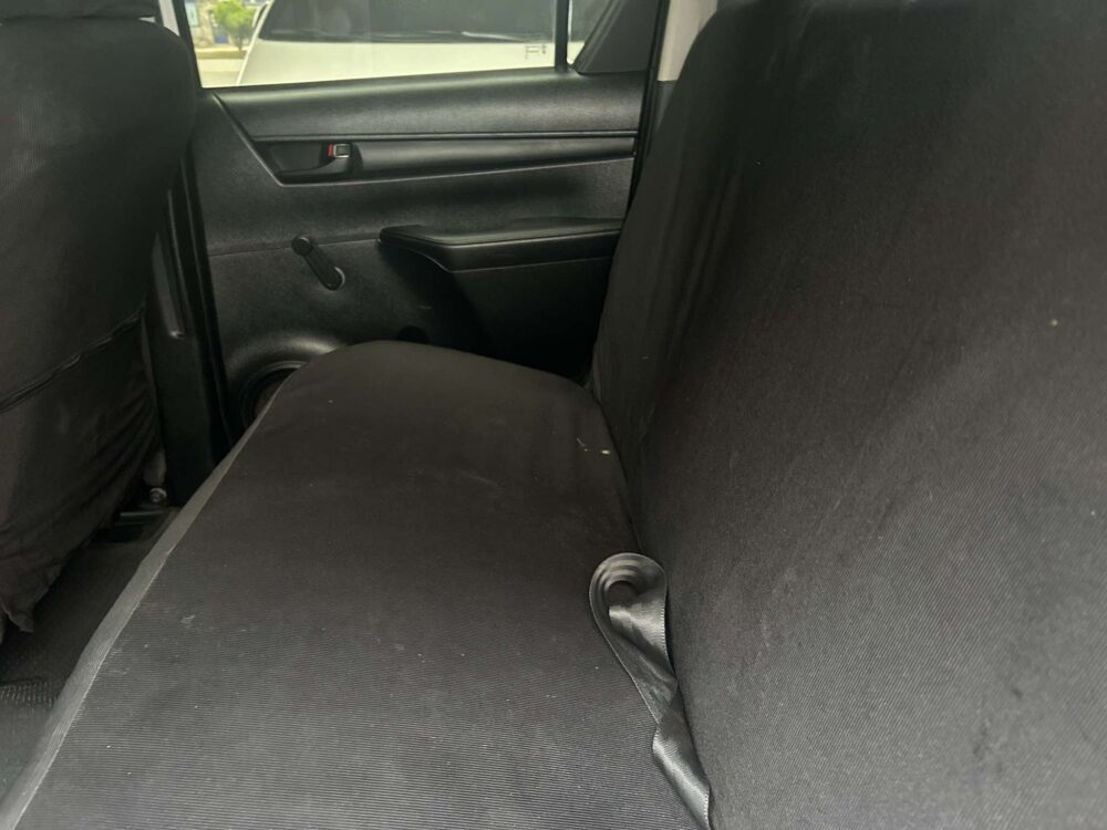 2020 TOYOTA HILUX J DSL MANUAL TRANSMISSION