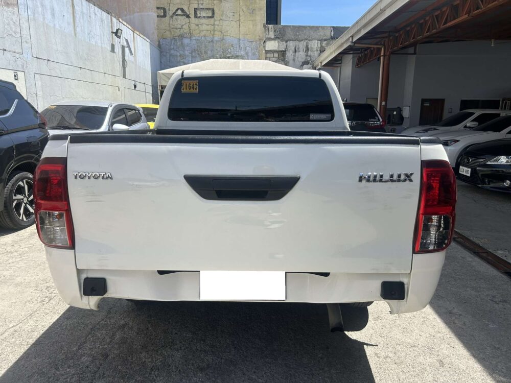 2020 TOYOTA HILUX J MANUAL TRANSMISSION