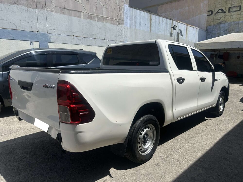 2020 TOYOTA HILUX J MANUAL TRANSMISSION