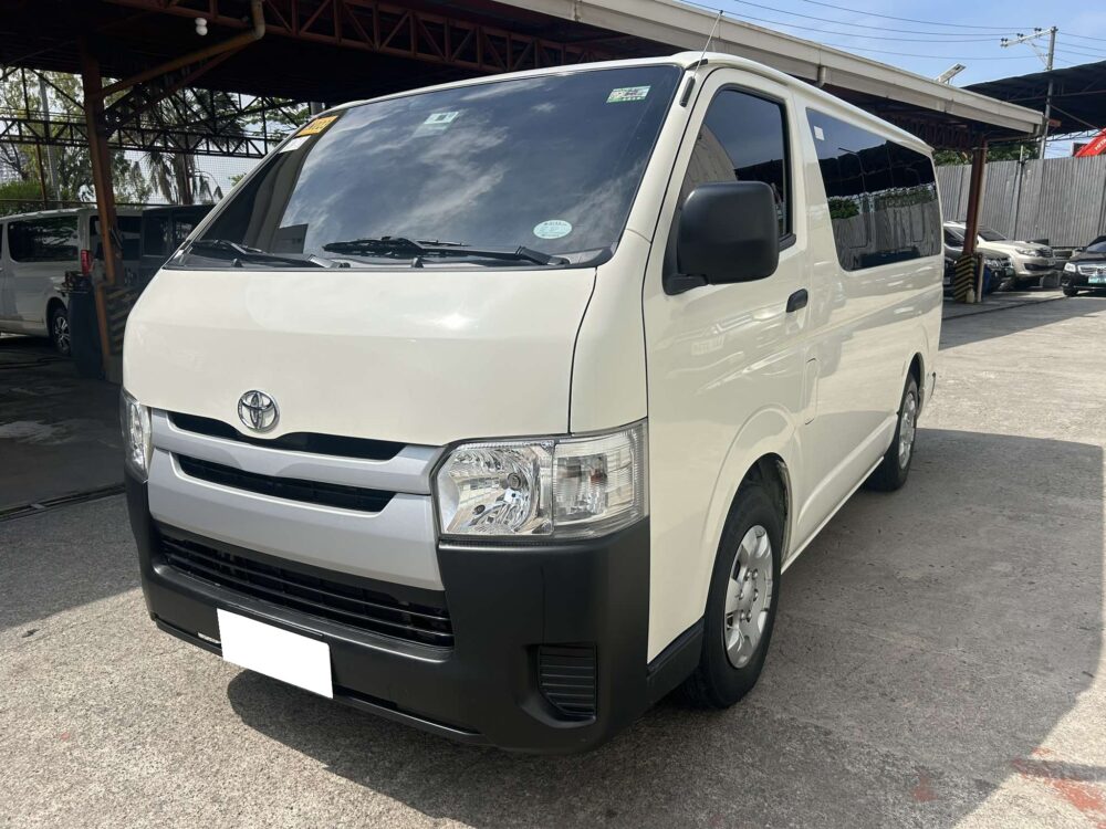 2019 TOYOTA HI ACE COMMUTER 3.0L D4D ENGINE MANUAL TRANSMISSION