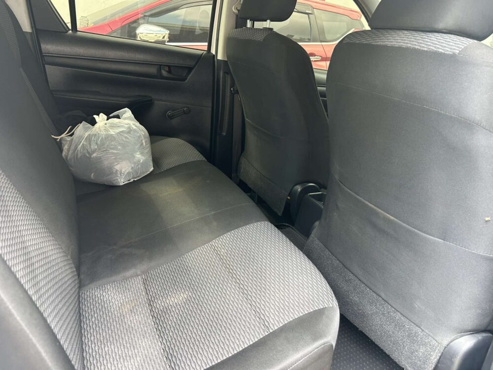 2020 TOYOTA HILUX J MANUAL TRANSMISSION