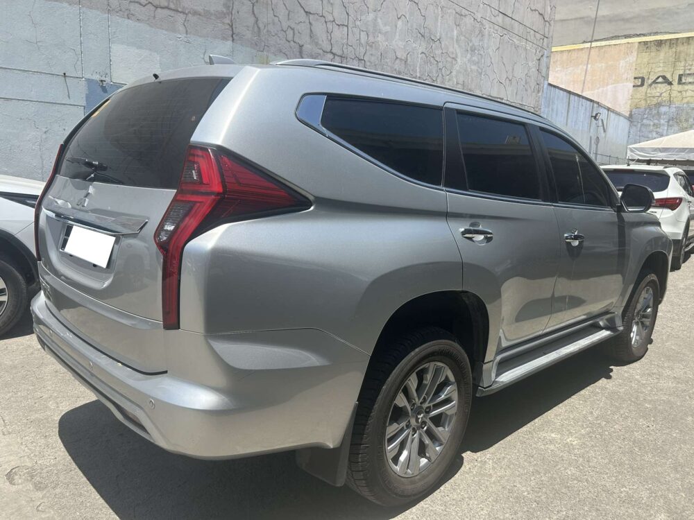 2023 MITSUBISHI MONTERO 7TKM ONLY 2.4LD 2WD MANUAL TRANSMISSION
