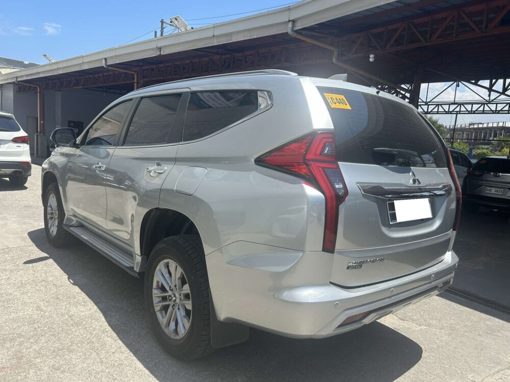 2023 MITSUBISHI MONTERO 7TKM ONLY 2.4LD 2WD MANUAL TRANSMISSION