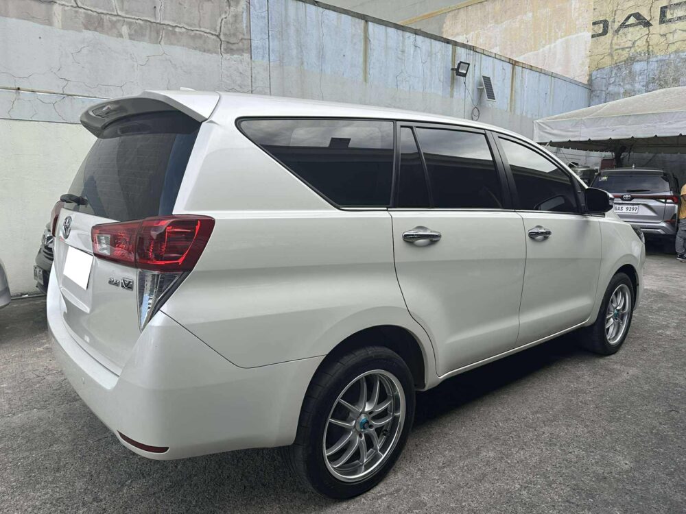 2016 TOYOTA INNOVA V 34TKM ONLY AUTOMATIC TRANSMISSION