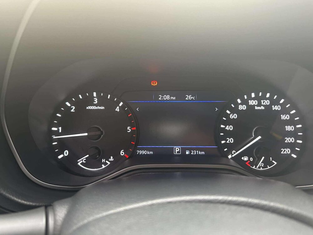 2025 NISSAN NAVARA CALIBRE VE 2.5 4X2 7TKM ONLY AUTOMATIC TRANSMISSION