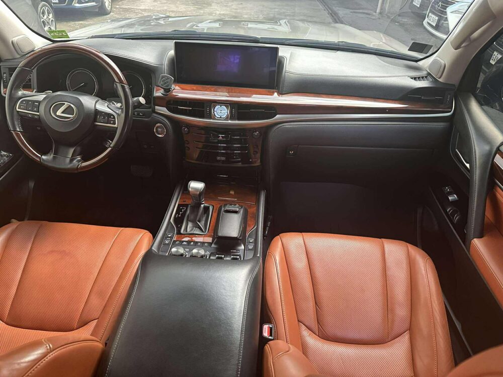 2017 LEXUS LX570 5.7L V8 GAS AUTOMATIC TRANSMISSION