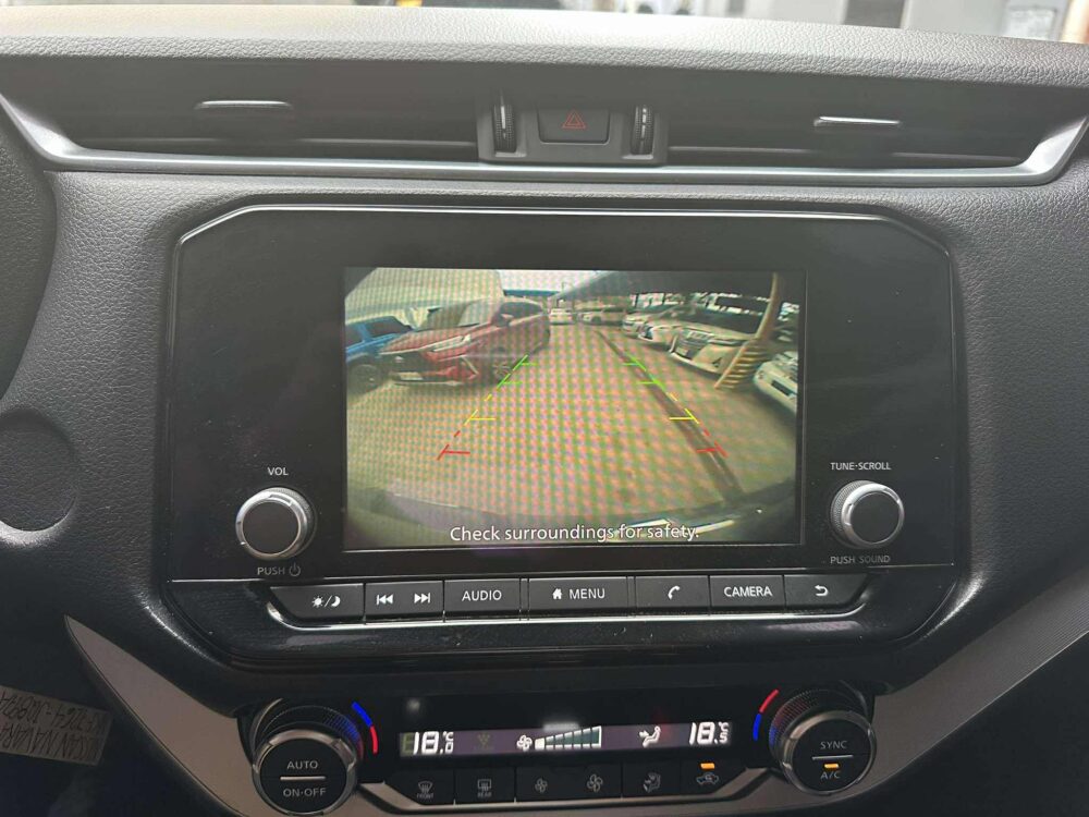2025 NISSAN NAVARA CALIBRE VE 2.5 4X2 7TKM ONLY AUTOMATIC TRANSMISSION