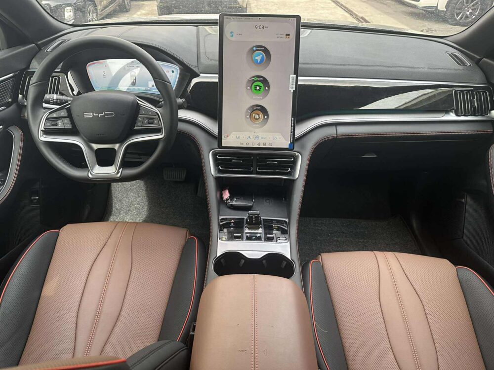 2025 BYD SEALION 6 PLUG IN HYBRID 2,500KM ONLY AUTOMATIC TRANSMISSION