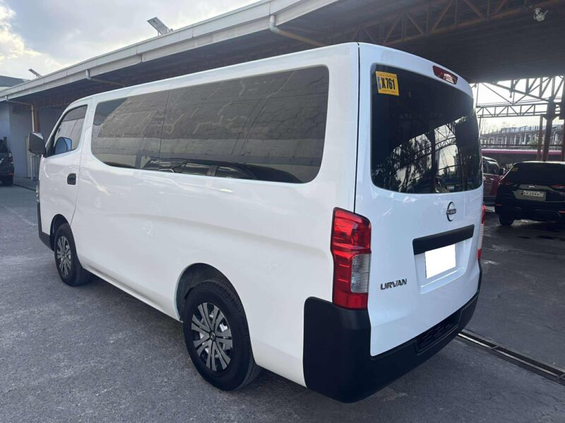 2024 NISSAN URVAN 3TKM ONLY MANUAL TRANSMISSION