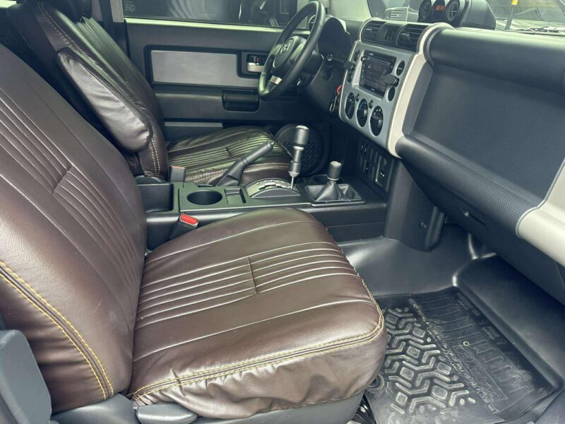 2017 TOYOTA FJ CRUISER 4.0 4X4 AUTOMATIC TRANSMISSION