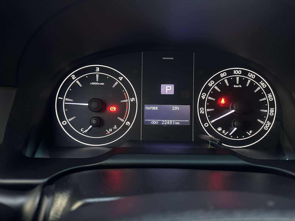 2022 ACQ TOYOTA INNOVA E AUTOMATIC TRANSMISSION