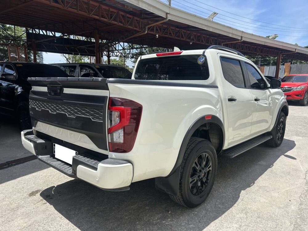 2025 NISSAN NAVARA CALIBRE X AUTOMATIC TRANSMISSION