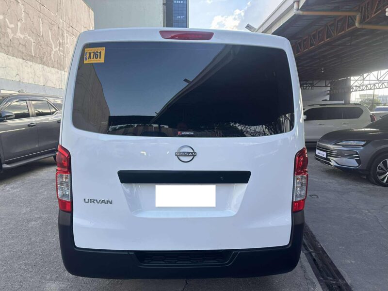 2024 NISSAN URVAN 3TKM ONLY MANUAL TRANSMISSION