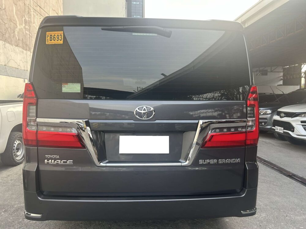2020 TOYOTA HI ACE SUPERGRANDIA LEATHER 10TKM ONLY AUTOMATIC TRANSMISSION
