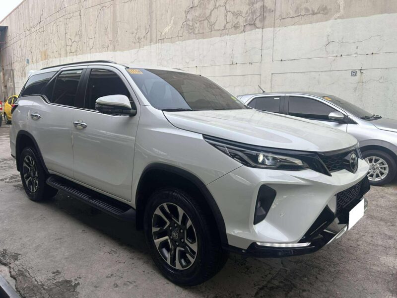 2024 TOYOTA FORTUNER Q 14TKM ONLY AUTOMATIC TRANSMISSION