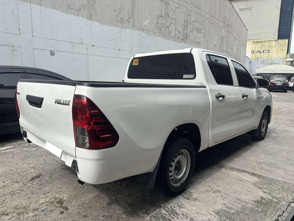 2020 TOYOTA HILUX J MANUAL TRANSMISSION