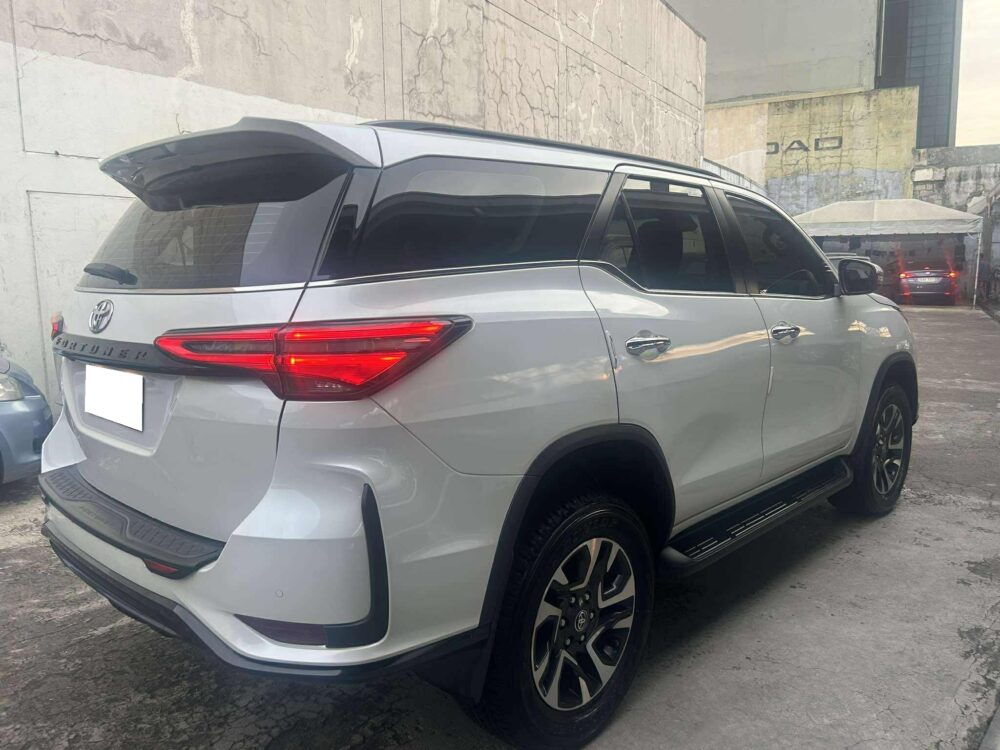 2024 TOYOTA FORTUNER Q 14TKM ONLY AUTOMATIC TRANSMISSION