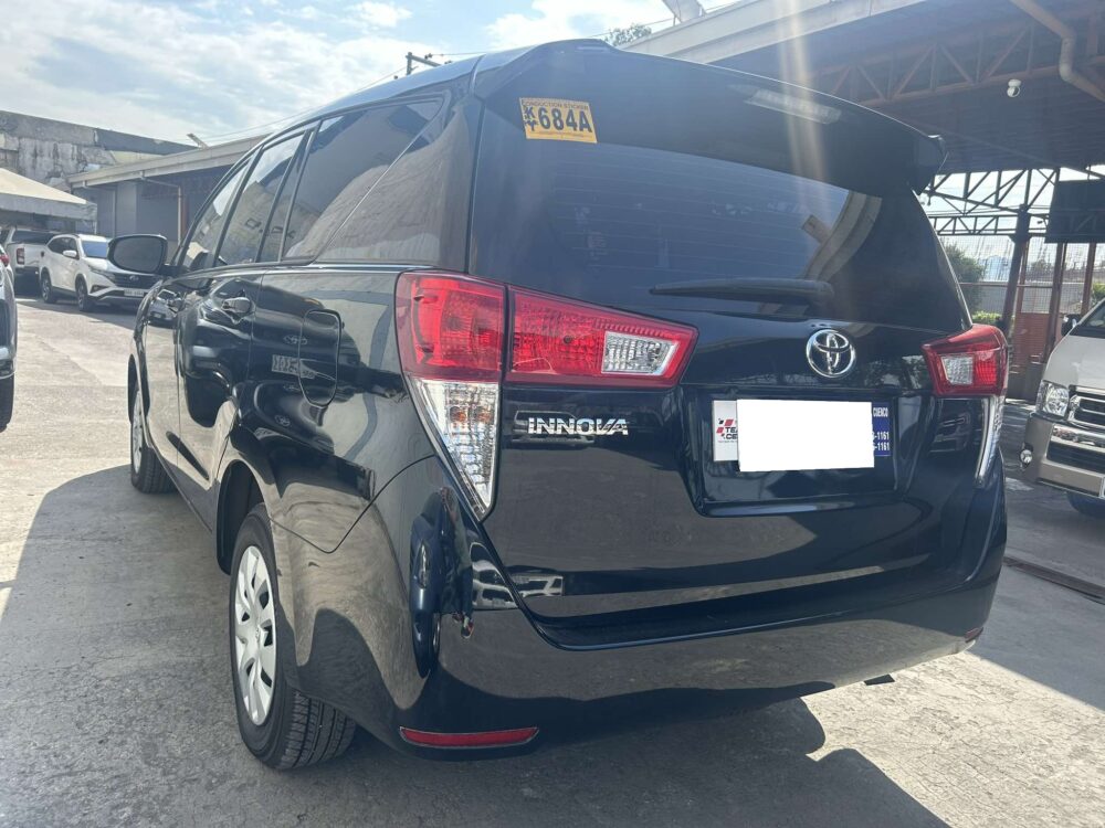 2024 TOYOTA INNOVA XE AUTOMATIC TRANSMISSION