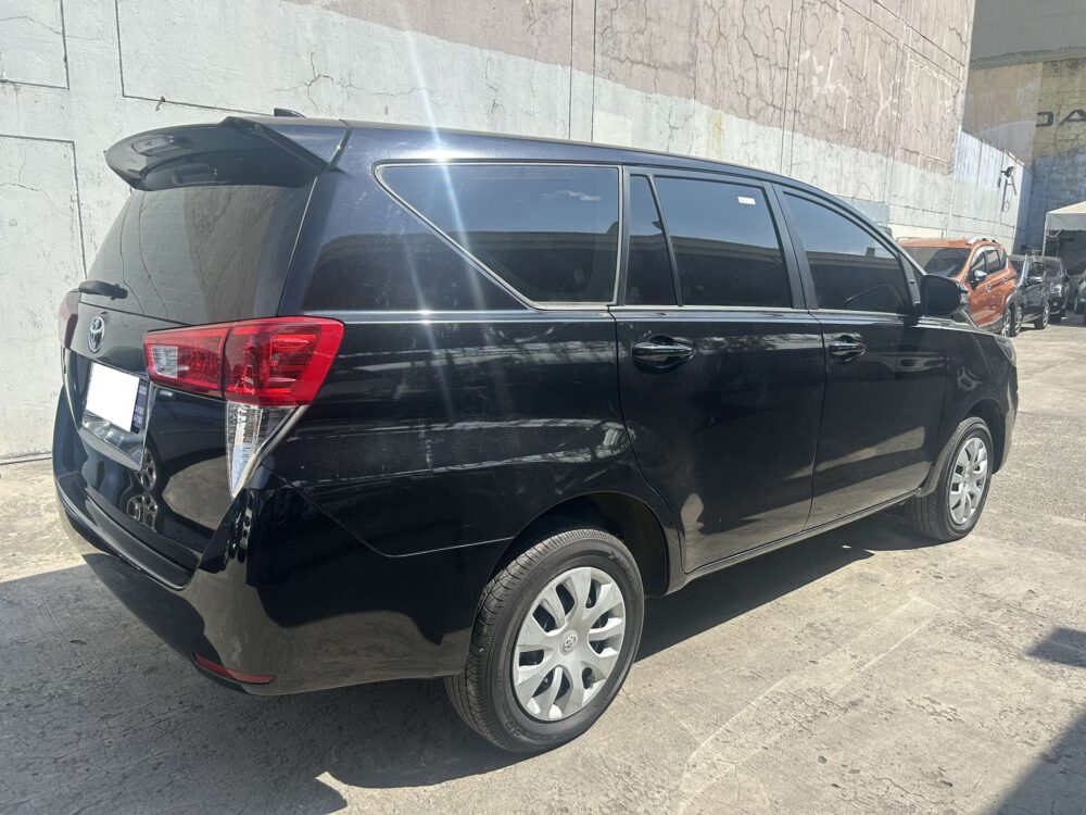 2024 TOYOTA INNOVA XE AUTOMATIC TRANSMISSION