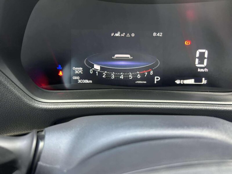 2023 TOYOTA YARIS CROSS V 3TKM ONLY AUTOMATIC TRANSMISSION