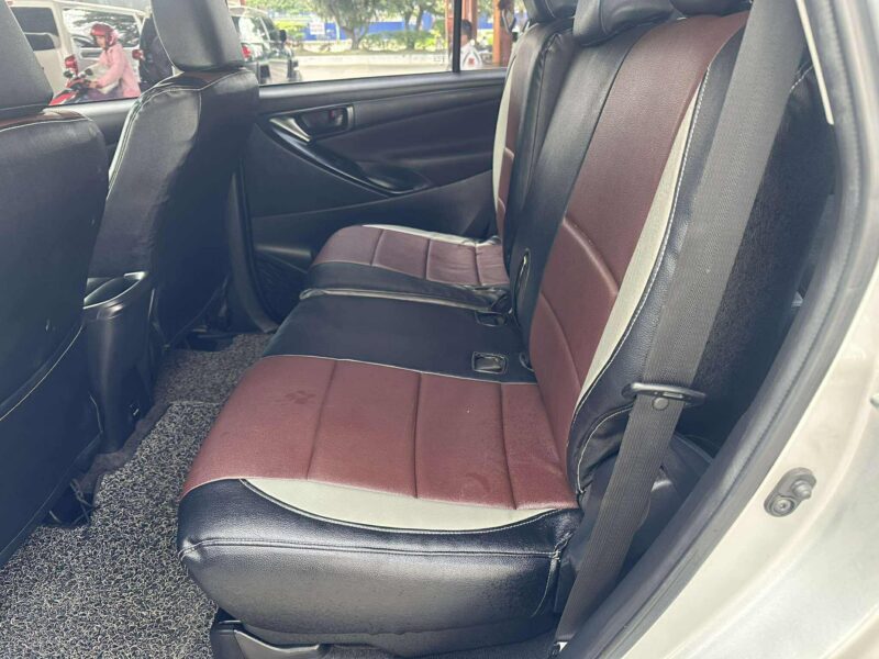 2022 TOYOTA INNOVA E 2.8L DIESEL ENGINE AUTOMATIC TRANSMISSION