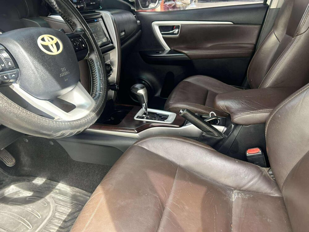 2017 TOYOTA FORTUNER 2.4L V TRD AUTOMATIC TRANSMISSION