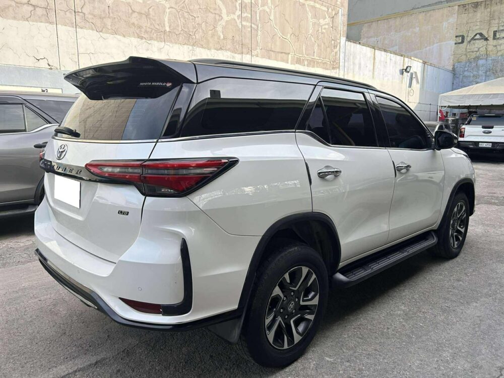 2021 TOYOTA FORTUNER 2.8L LTD 4x4 AUTOMATIC TRANSMISSION