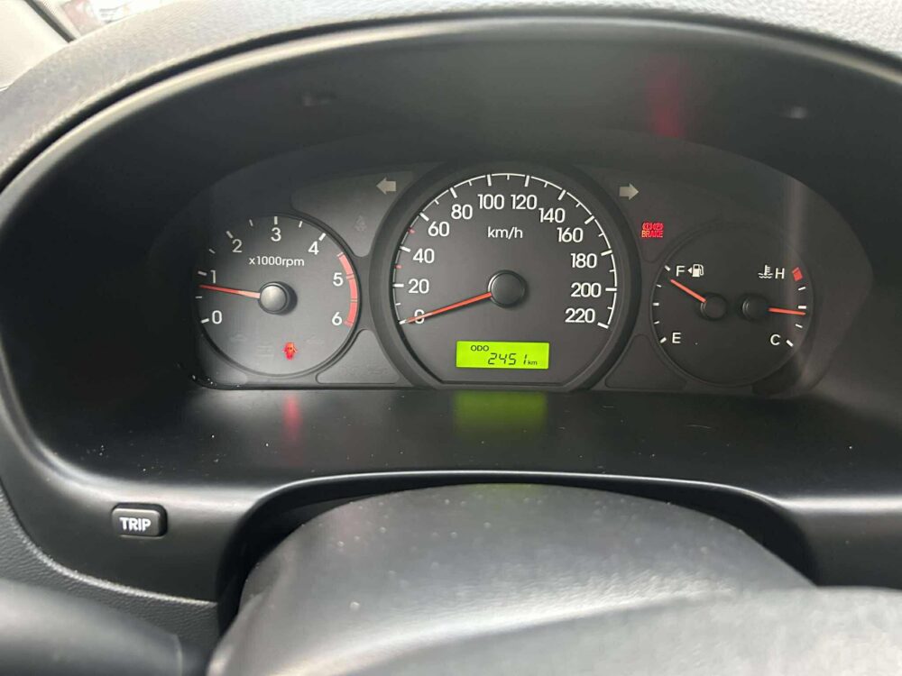 2014 HYUNDAI STAREX 2TKM ONLY MANUAL TRANSMISSION
