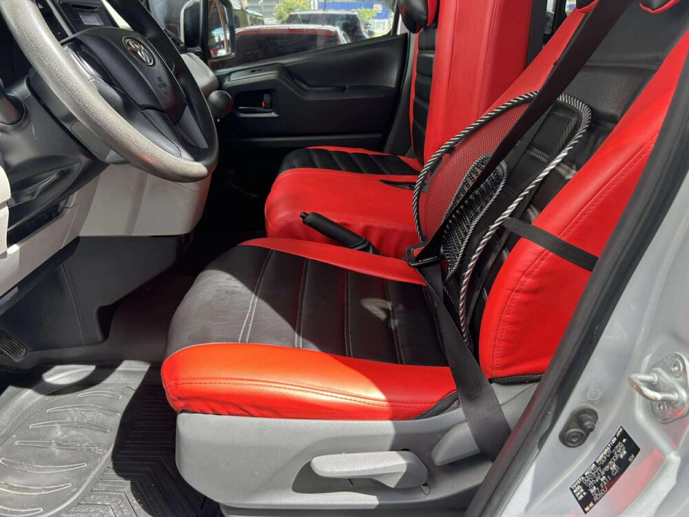 2019 TOYOTA HI ACE COMMUTER DELUXE 2.8L DIESEL ENGINE MANUAL TRANSMISSION
