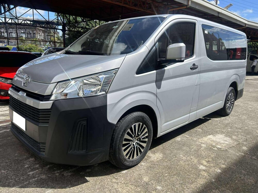 2019 TOYOTA HI ACE COMMUTER DELUXE 2.8L DIESEL ENGINE MANUAL TRANSMISSION