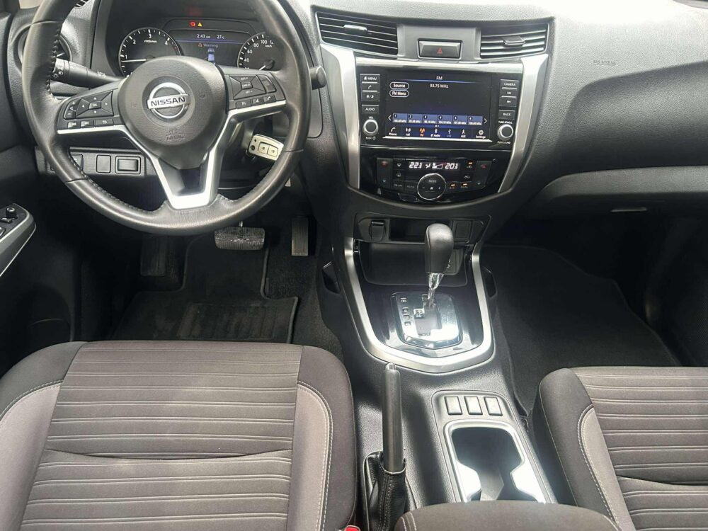 2024 NISSAN NAVARA VE 4TKM ONLY AUTOMATIC TRANSMISSION