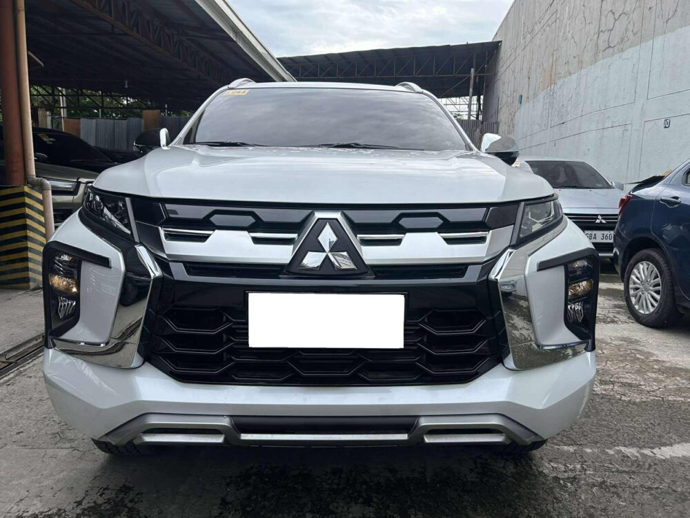 2025 MITSUBISHI MONTERO GLX 798KMS ONLY MANUAL TRANSMISSION