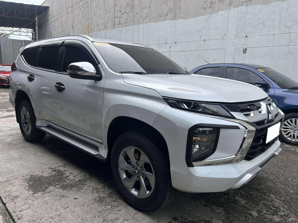 2025 MITSUBISHI MONTERO GLX 798KMS ONLY MANUAL TRANSMISSION