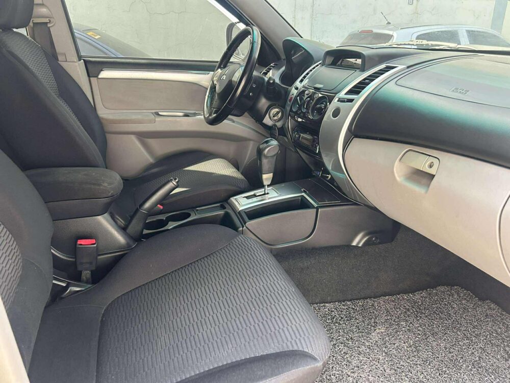2009 MITSUBISHI MONTERO GLS AUTOMATIC TRANSMISSION
