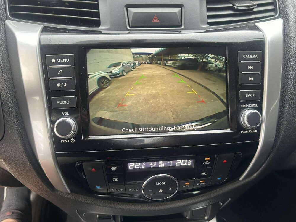 2024 NISSAN NAVARA VE 4TKM ONLY AUTOMATIC TRANSMISSION