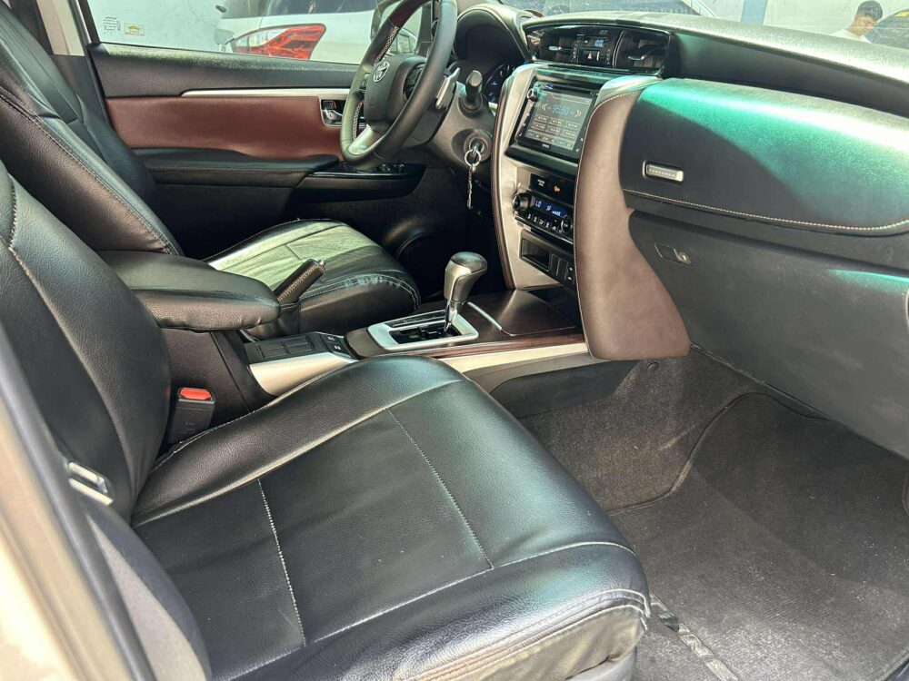 2018 TOYOTA FORTUNER G 2.4L 4X2 DSL AUTOMATIC TRANSMISSION