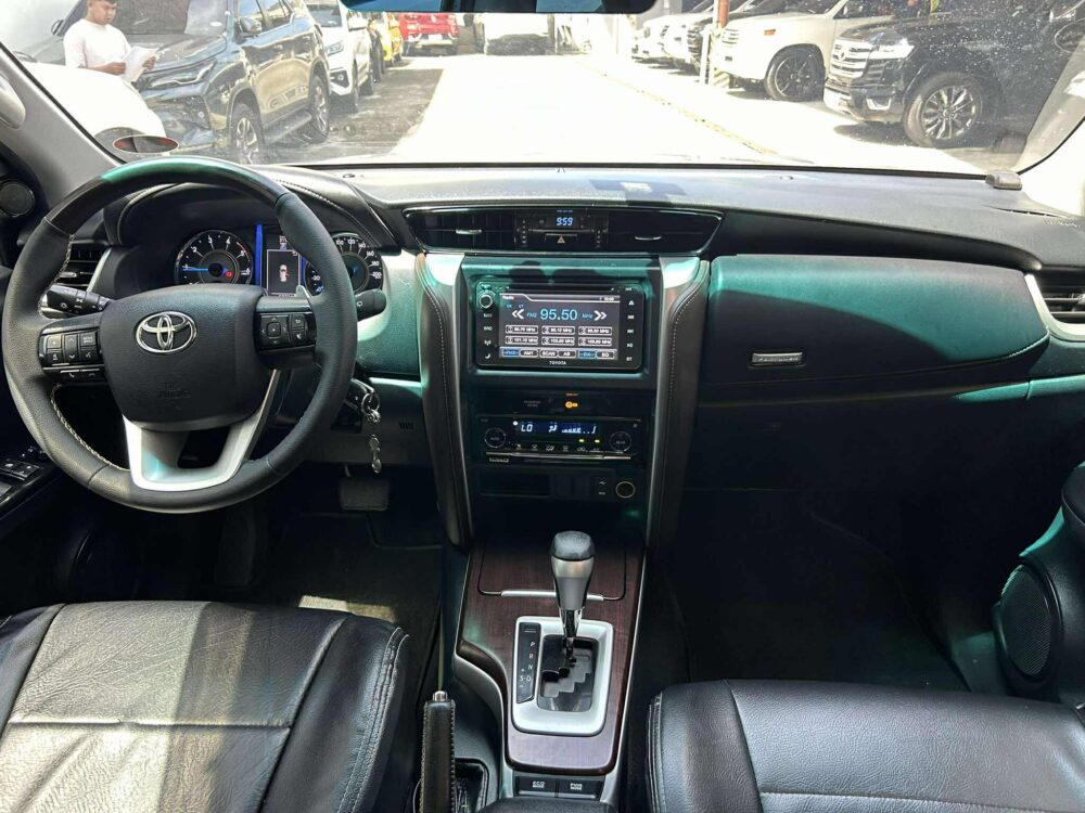 2018 TOYOTA FORTUNER G 2.4L 4X2 DSL AUTOMATIC TRANSMISSION