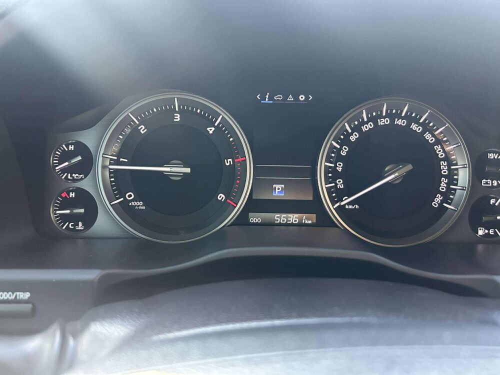 2017 TOYOTA LC200 PREMIUM AUTOMATIC TRANSMISSION