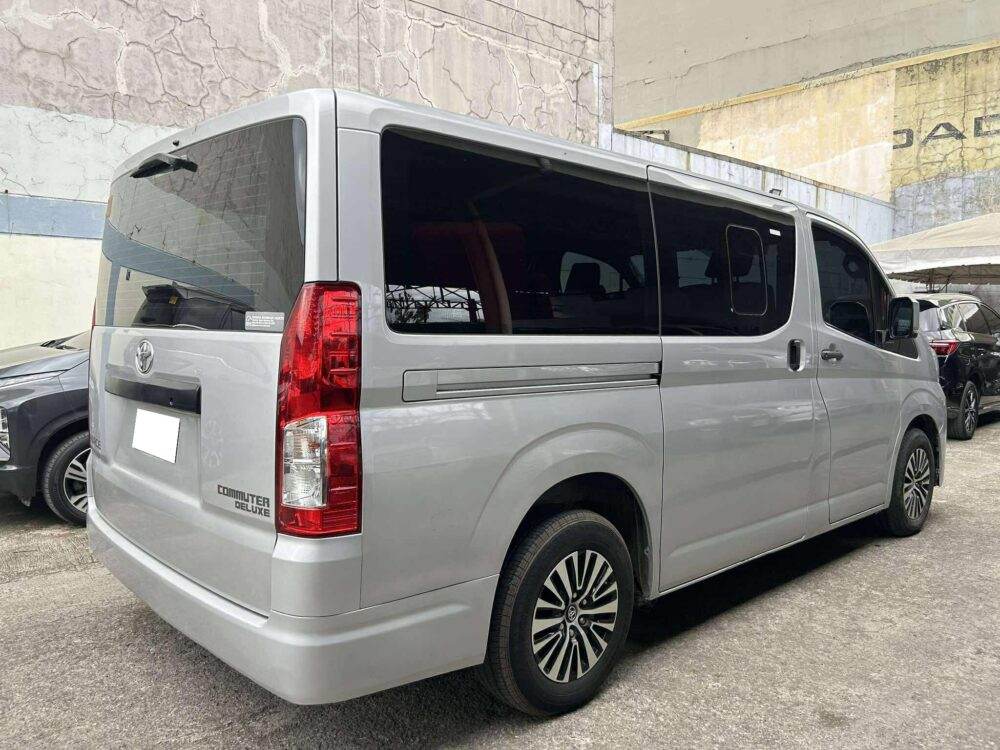 2019 TOYOTA HI ACE COMMUTER DELUXE 2.8L DIESEL ENGINE MANUAL TRANSMISSION