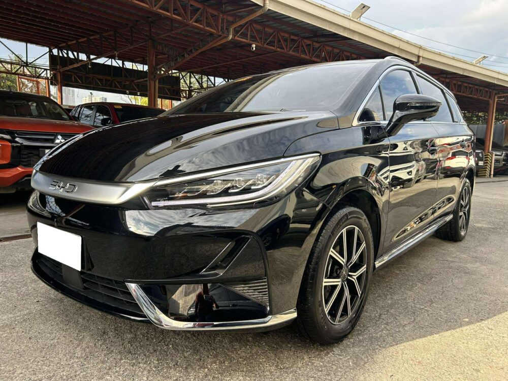2025 BYD EMAX7 PREMIUM 1700KM ONLY