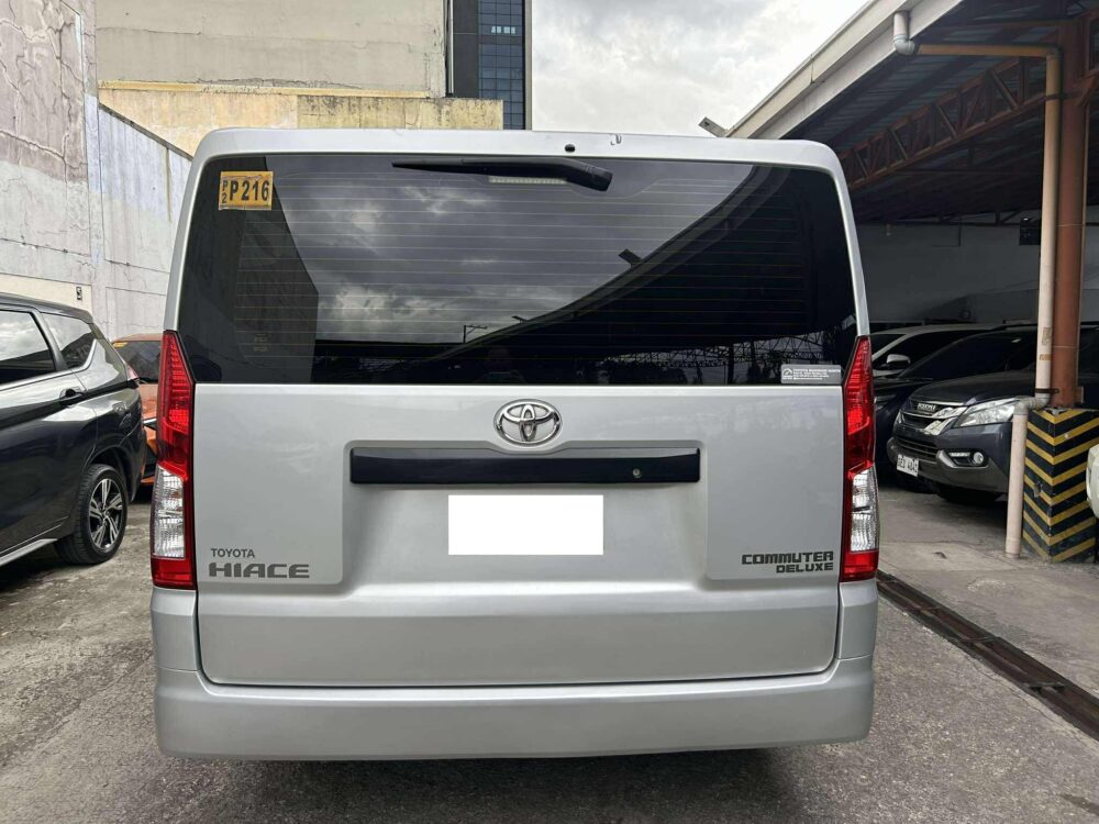 2019 TOYOTA HI ACE COMMUTER DELUXE 2.8L DIESEL ENGINE MANUAL TRANSMISSION