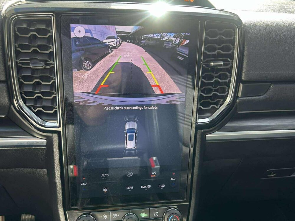 2023 NEXT GEN FORD EVEREST TITANIUM 15TKM ONLY!!! 4x2 2.0L TURBO AUTOMATIC TRANSMISSION