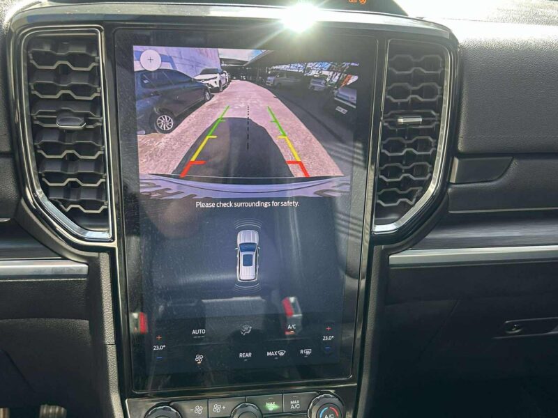 2023 NEXT GEN FORD EVEREST TITANIUM 15TKM ONLY!!! 4x2 2.0L TURBO AUTOMATIC TRANSMISSION