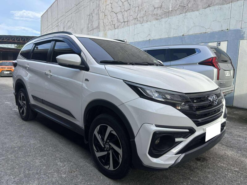 2022 TOYOTA RUSH GRS 20TKM ONLY AUTOMATIC TRANSMISSION