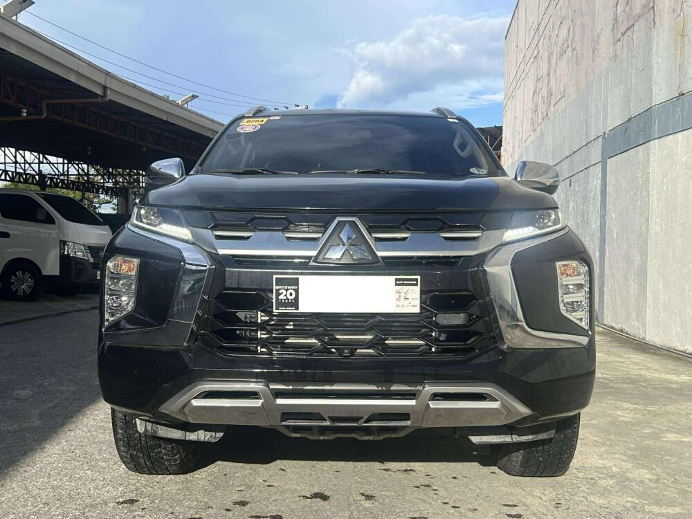 2025 MITSUBISHI MONTERO GLS 10TKM ODO AUTOMATIC TRANSMISSION