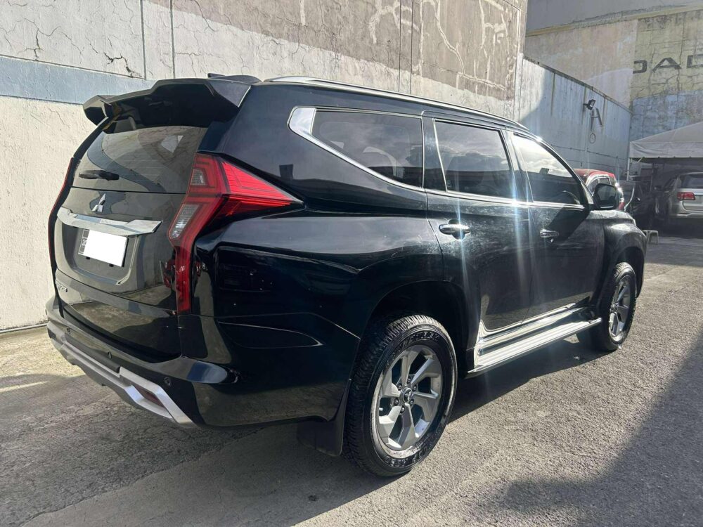 2025 MITSUBISHI MONTERO GLS 10TKM ODO AUTOMATIC TRANSMISSION
